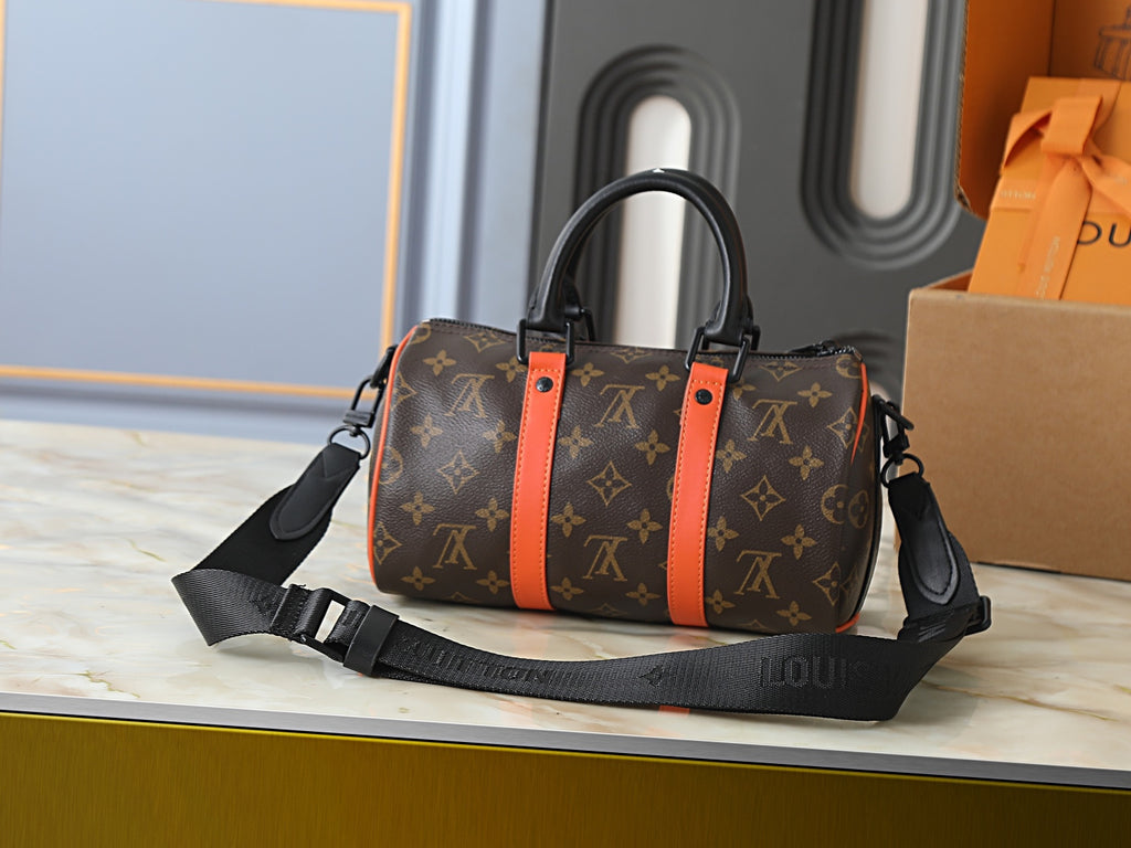B1R76E52 Fashion leather bag