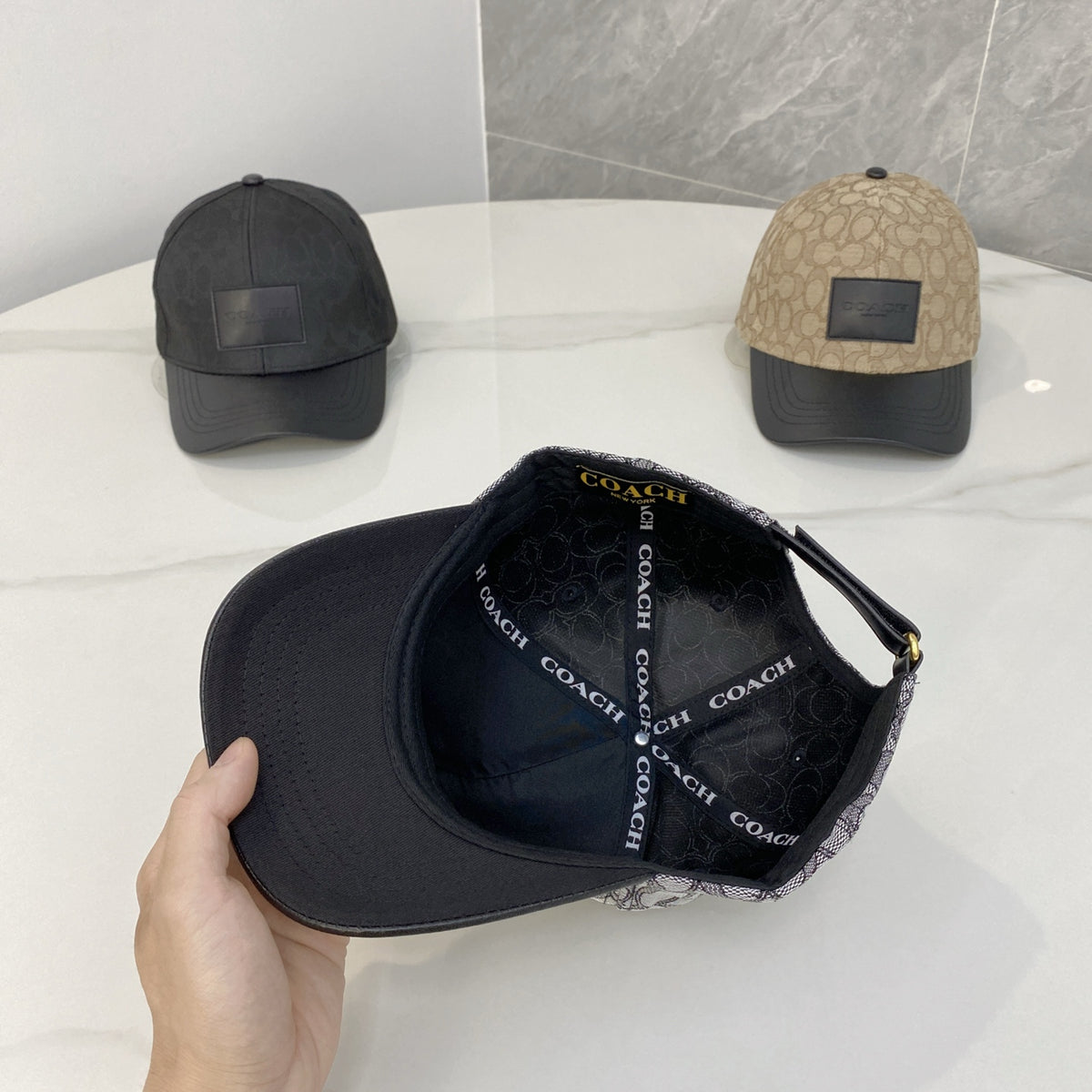 M1R86A113 Fashion hats