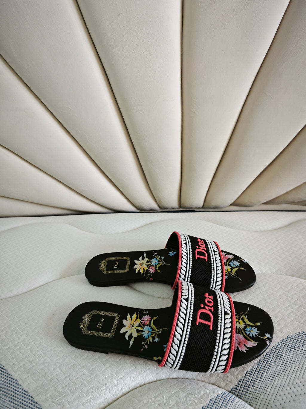 Z2R76D4 Fashion high-quality Shoes