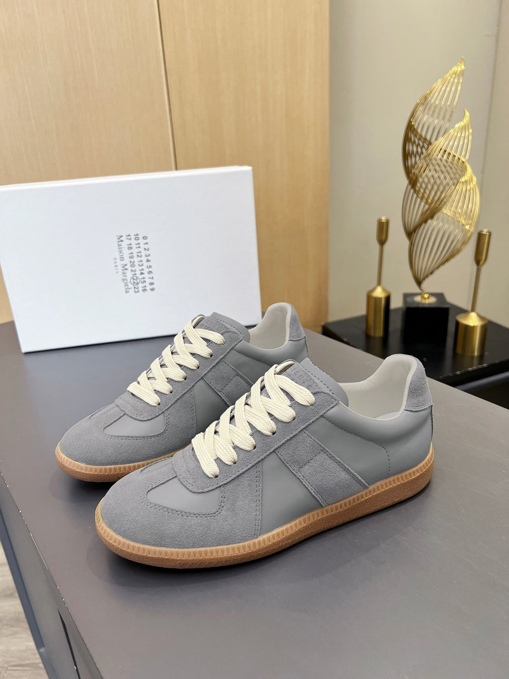 Z2X76A2  Popular high-quality leather shoes