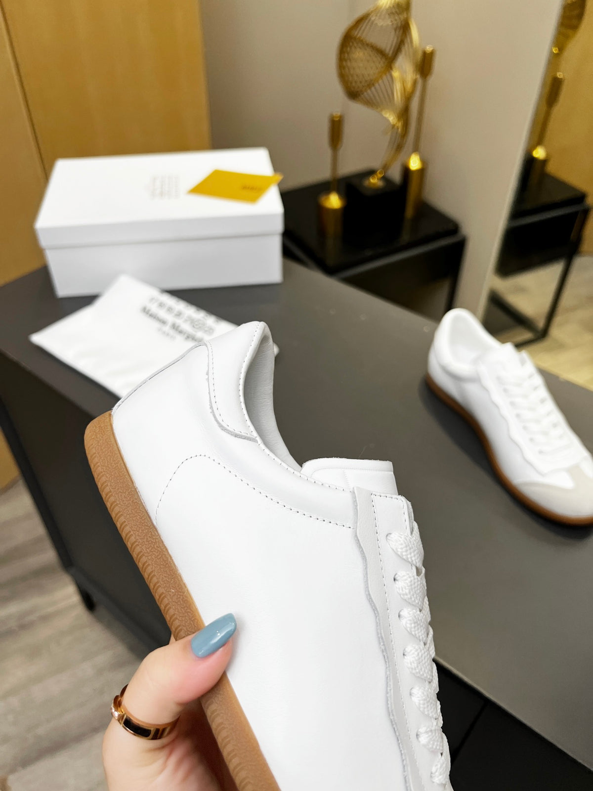Z2X76A4 Popular high-quality leather shoes