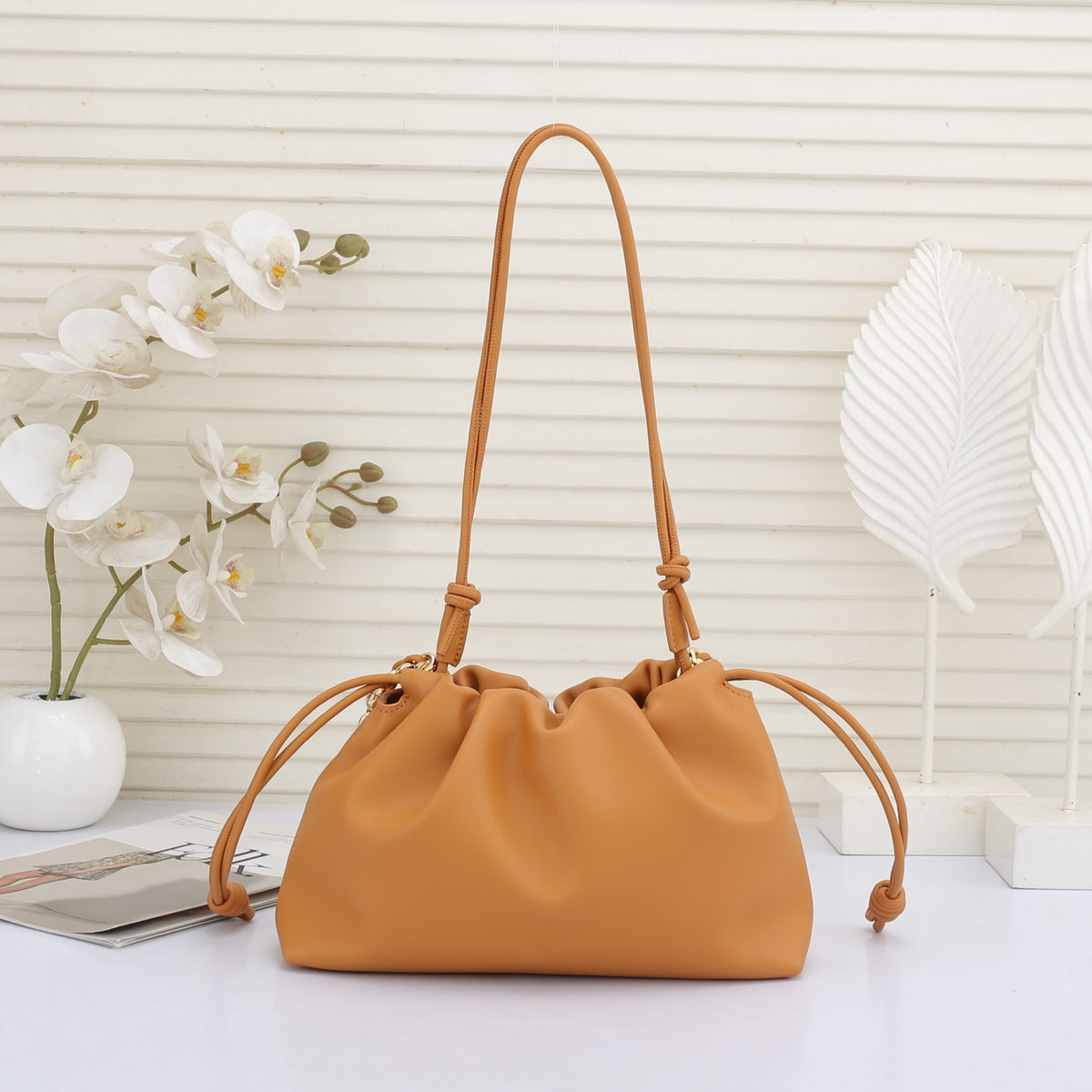 B1R66A8 Fashion leather bag