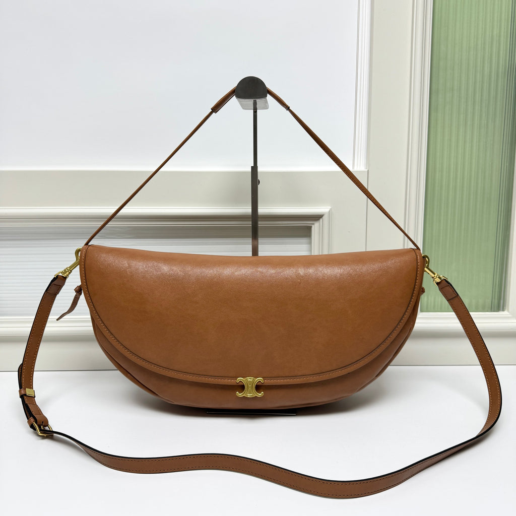 B1R86N3 Popular leather bag