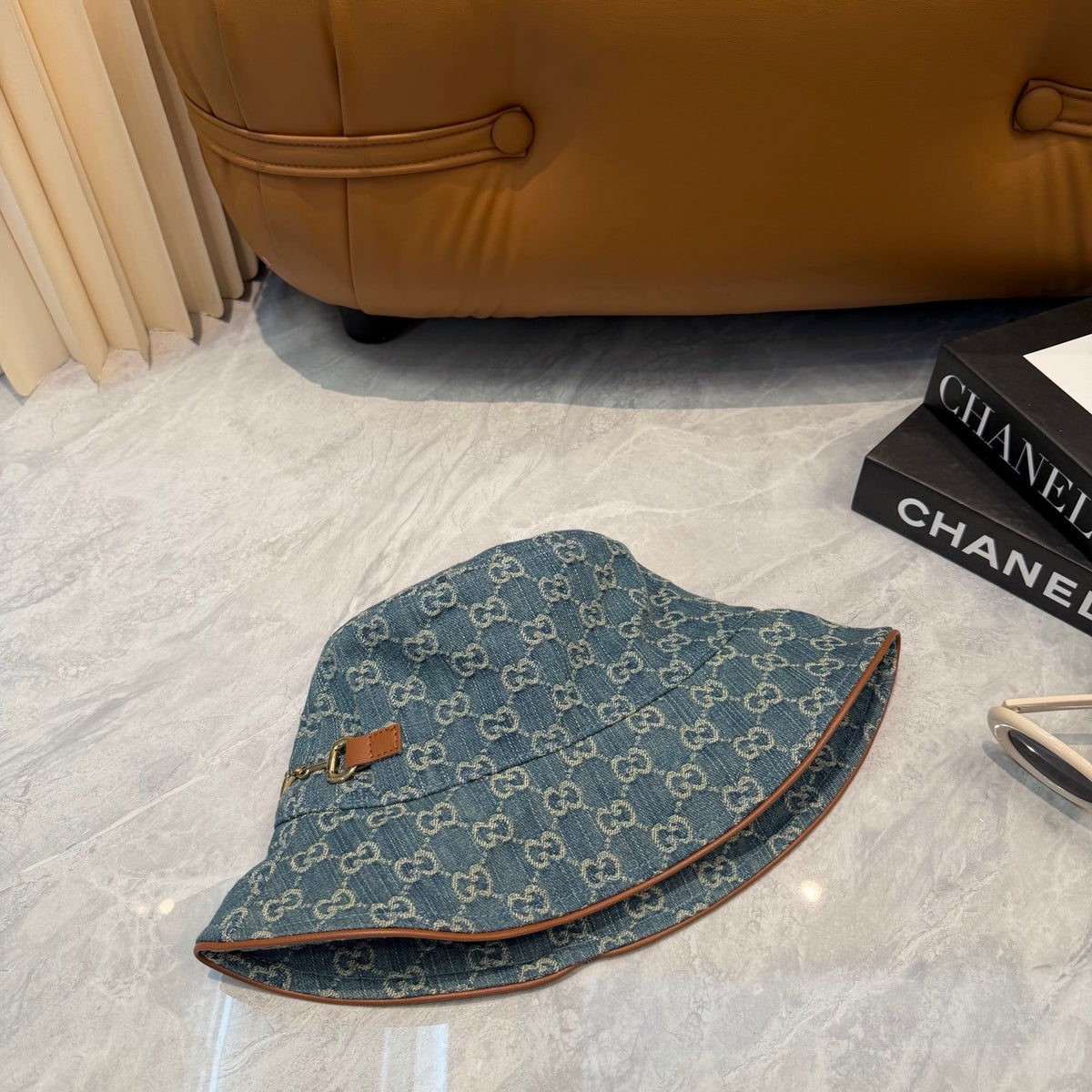 M1N76B4 Fashion hats
