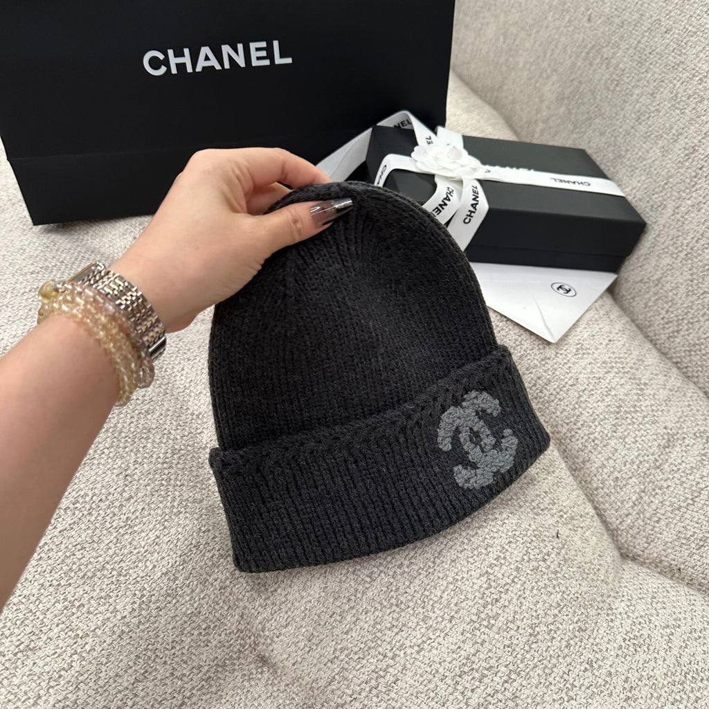 M1R96C2 Fashion hats
