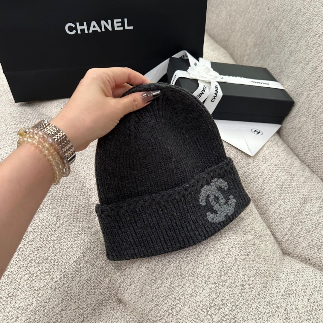 M1R96C2 Fashion hats