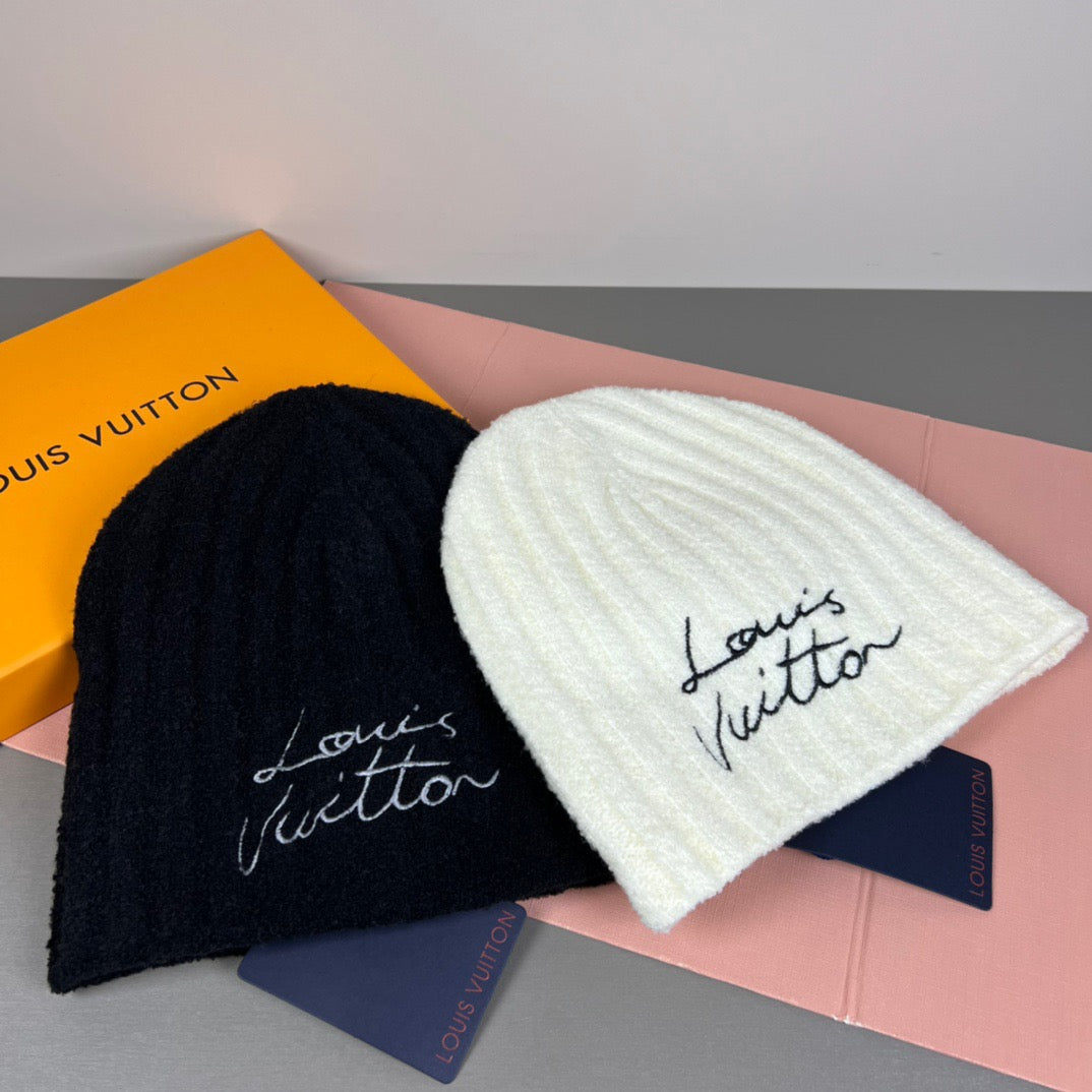 M1R86E5 Fashion hats