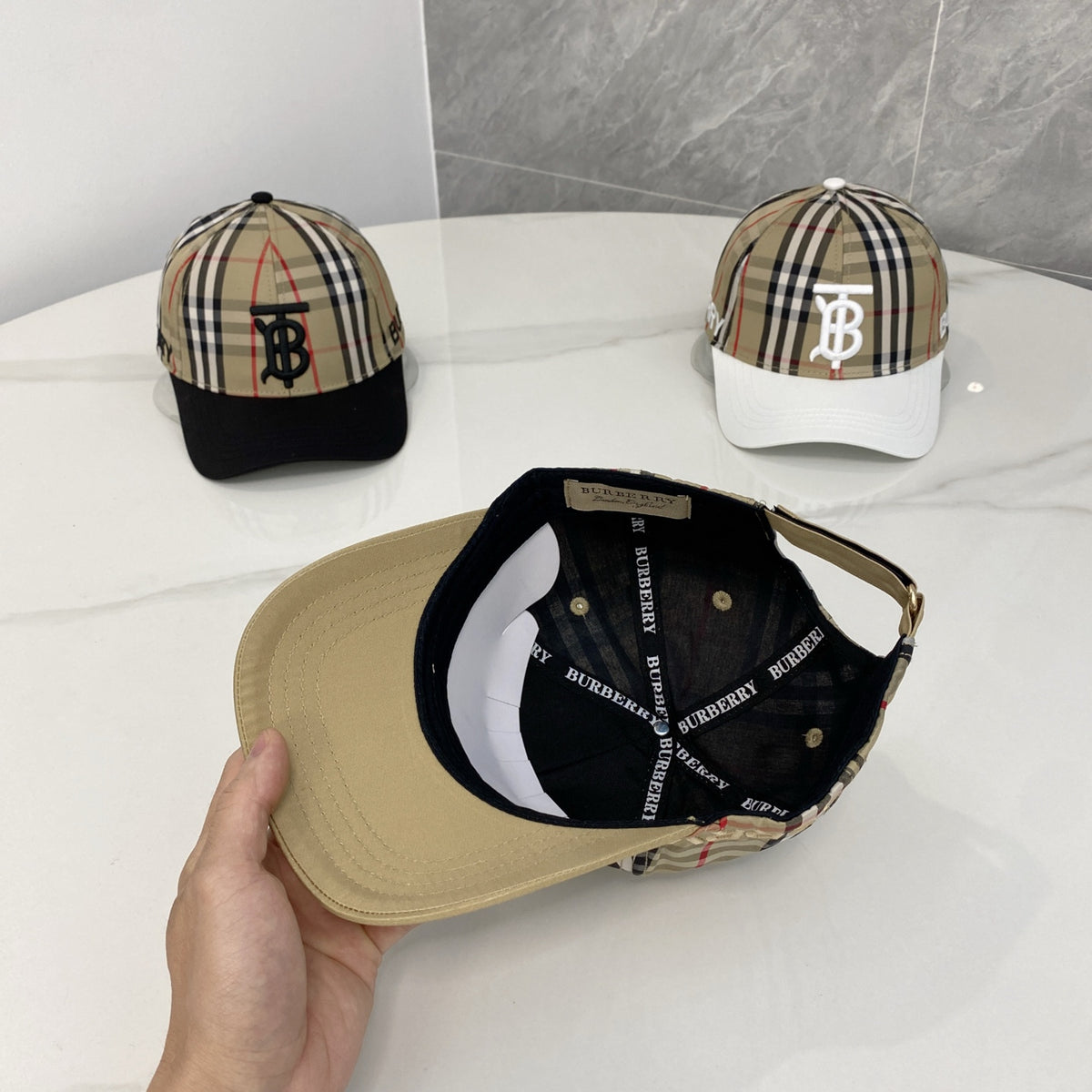 M1R86R124 Popular hats