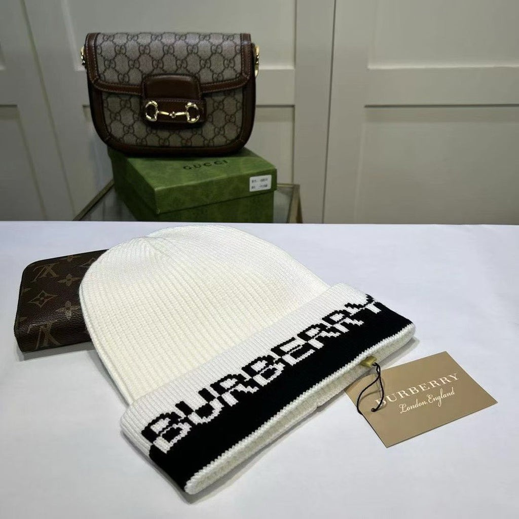 M1R86R80 Fashion hats