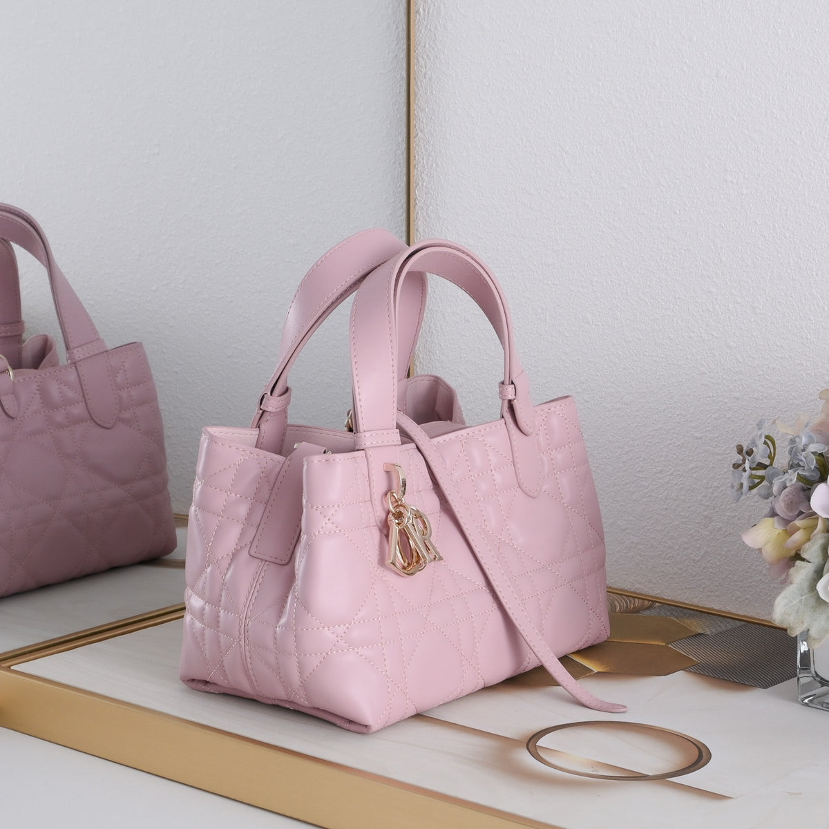 B1R76D40 Fashion leather bag