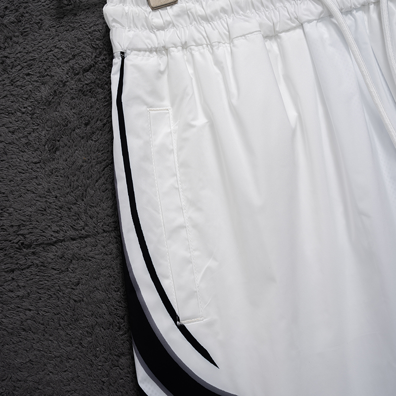 U1N36E32 Popular shorts