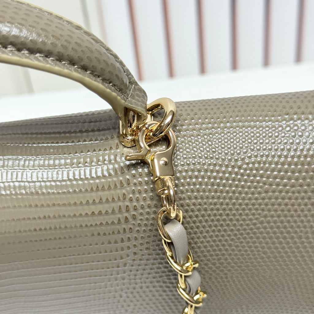 B1N96C25 Popular leather bag
