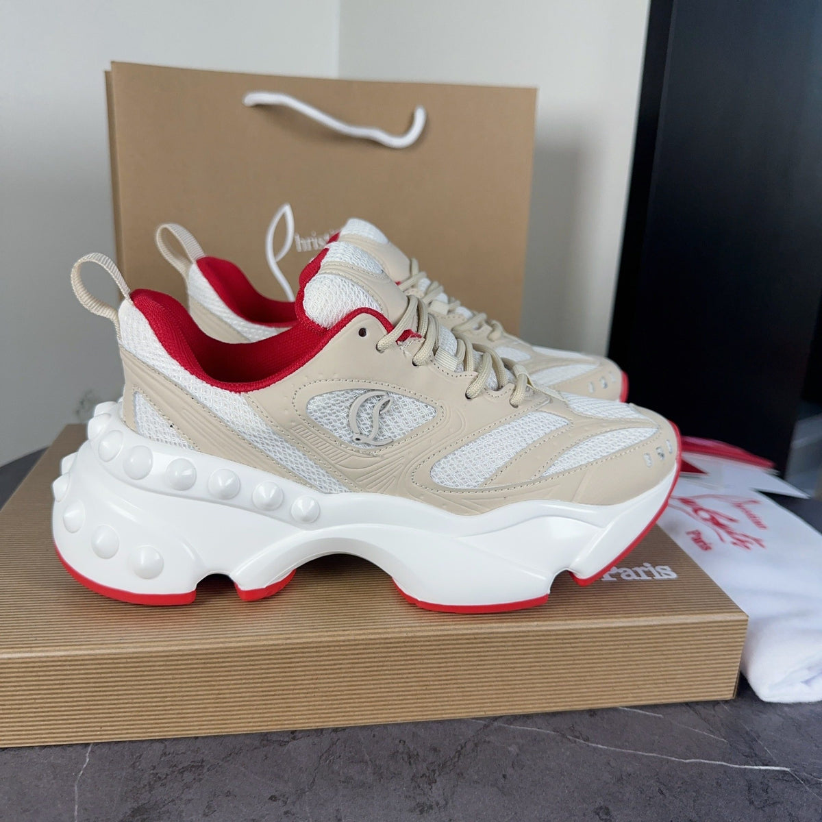 Z2P96A12 Popular high-quality shoes