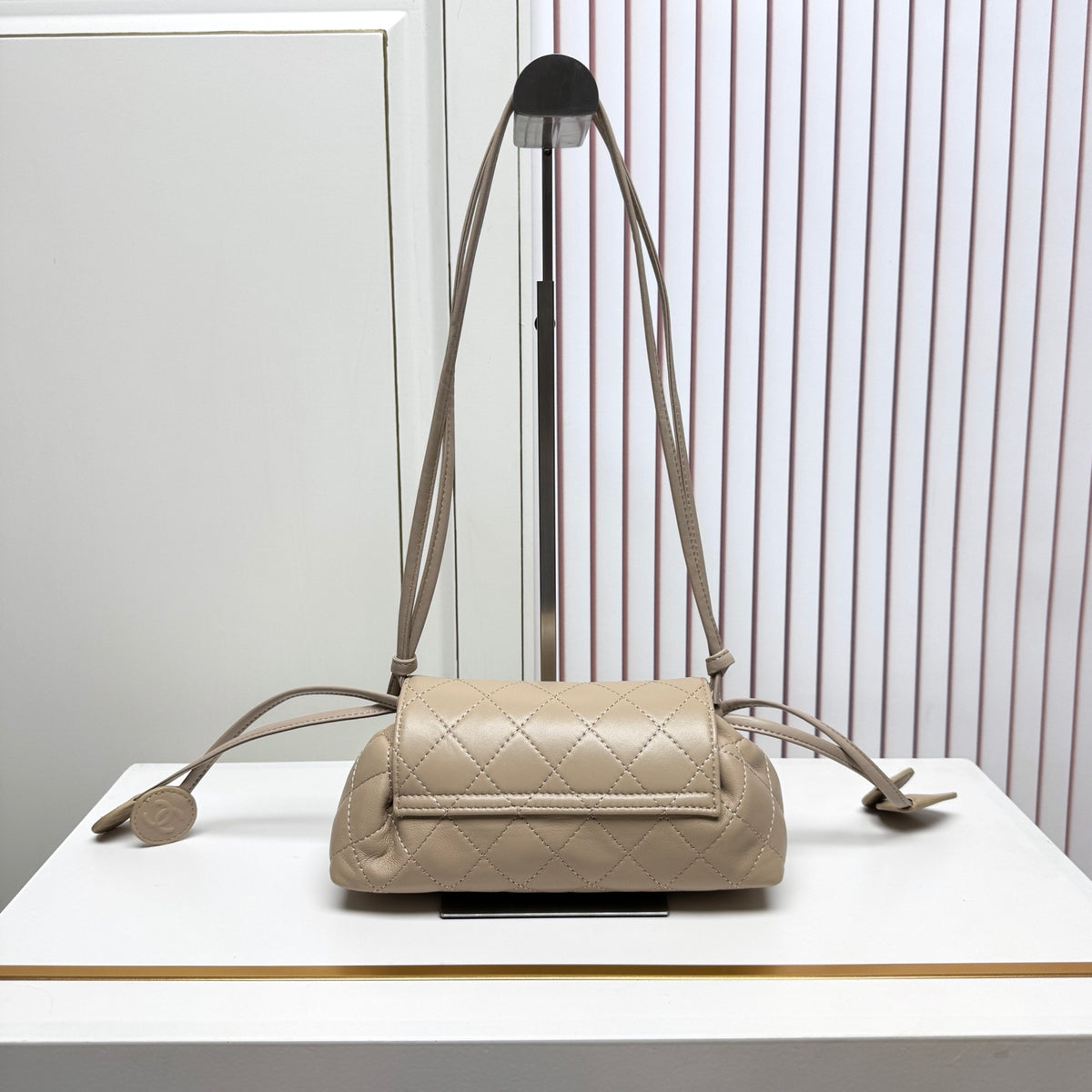B1N96C28 Fashion leather bag