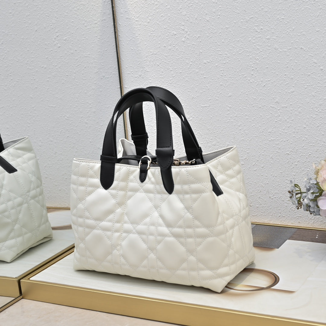 B1R76D40 Fashion leather bag