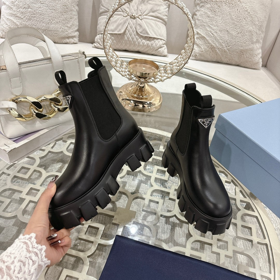 Z2P96P26 Popular high-quality shoes