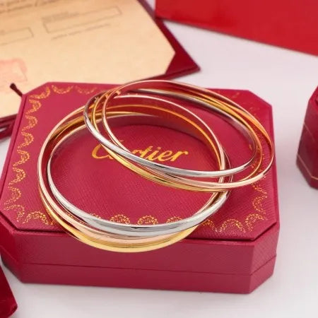 X2R96K1X Popular Necklaces . Bracelets.  Rings