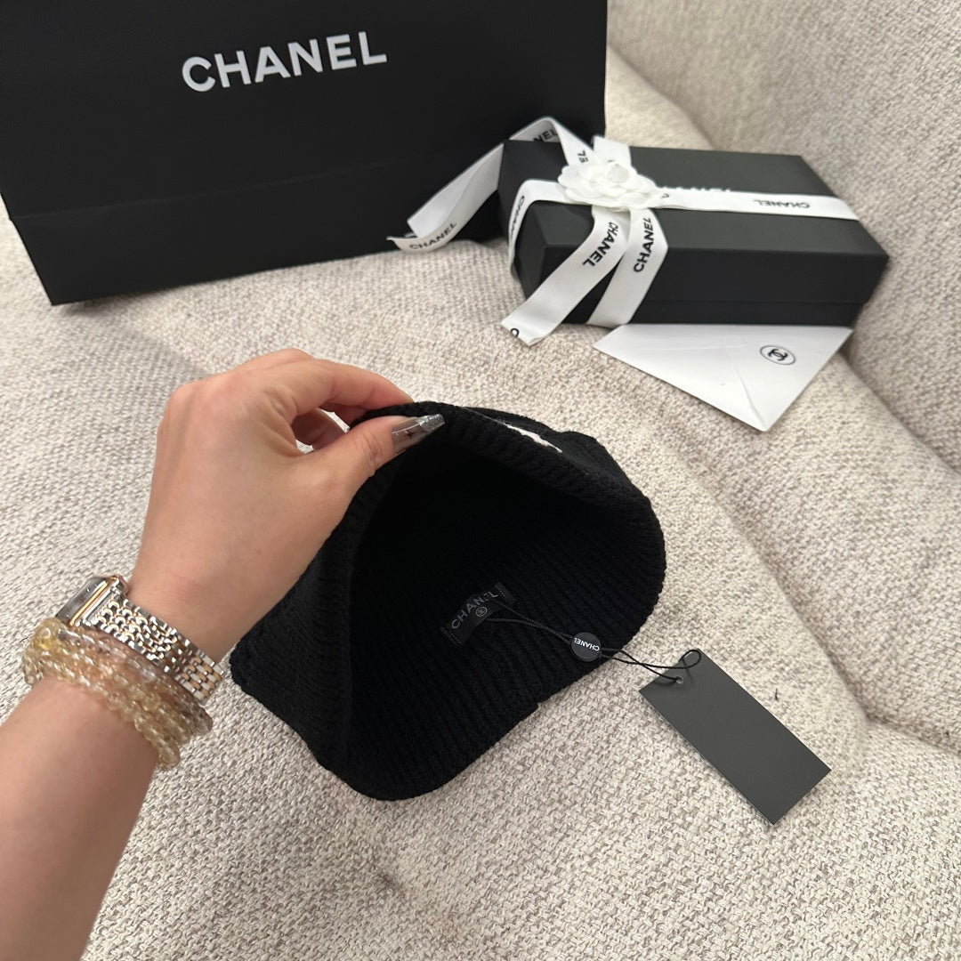 M1R96C2 Fashion hats