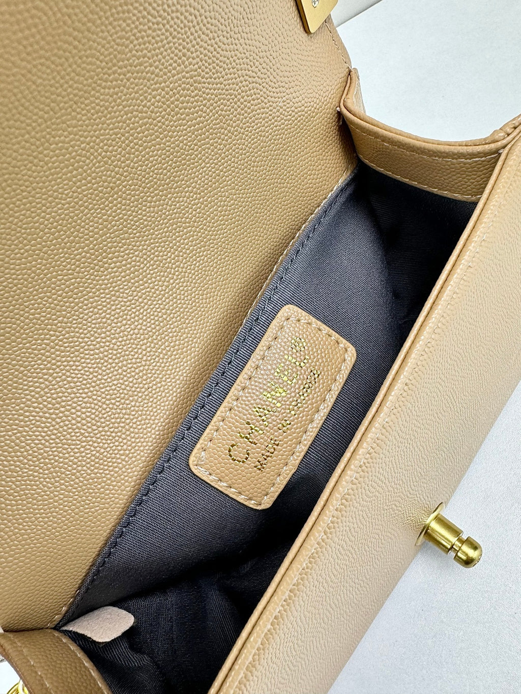 136PC16B Popular leather bag