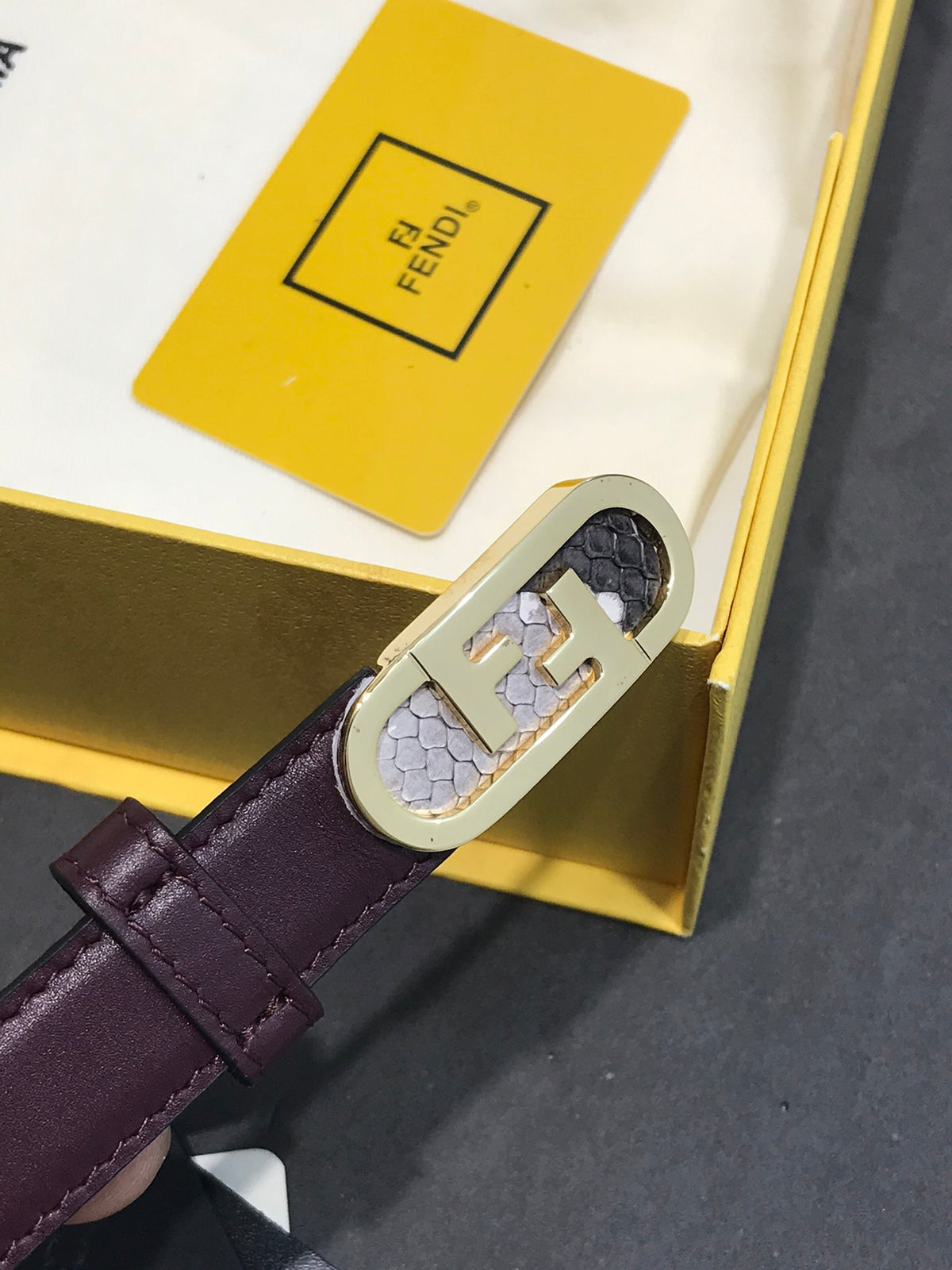 14F76P Popular  High quality belt With full package
