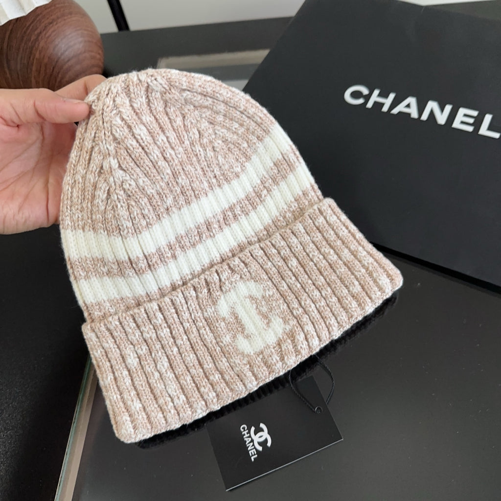 M1R86C24 Fashion hats