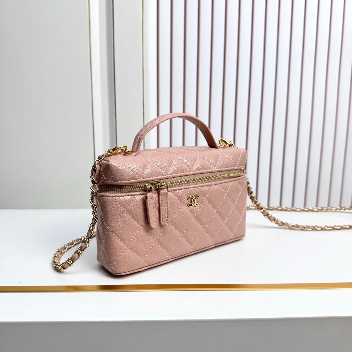 B1X66C19 Fashion leather bag