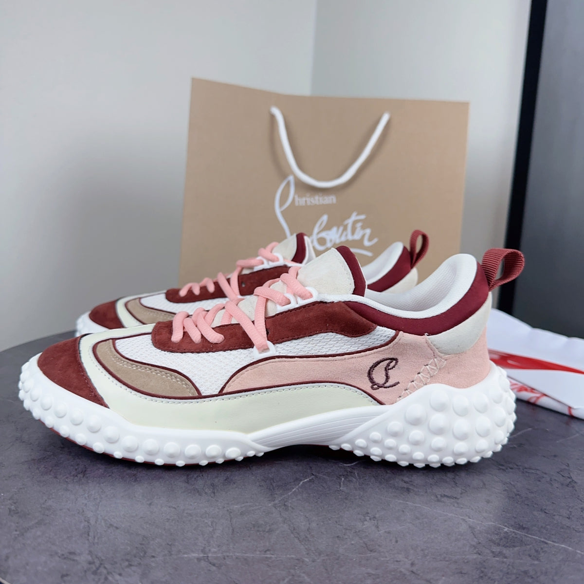 Z2P96A11 Popular high-quality shoes