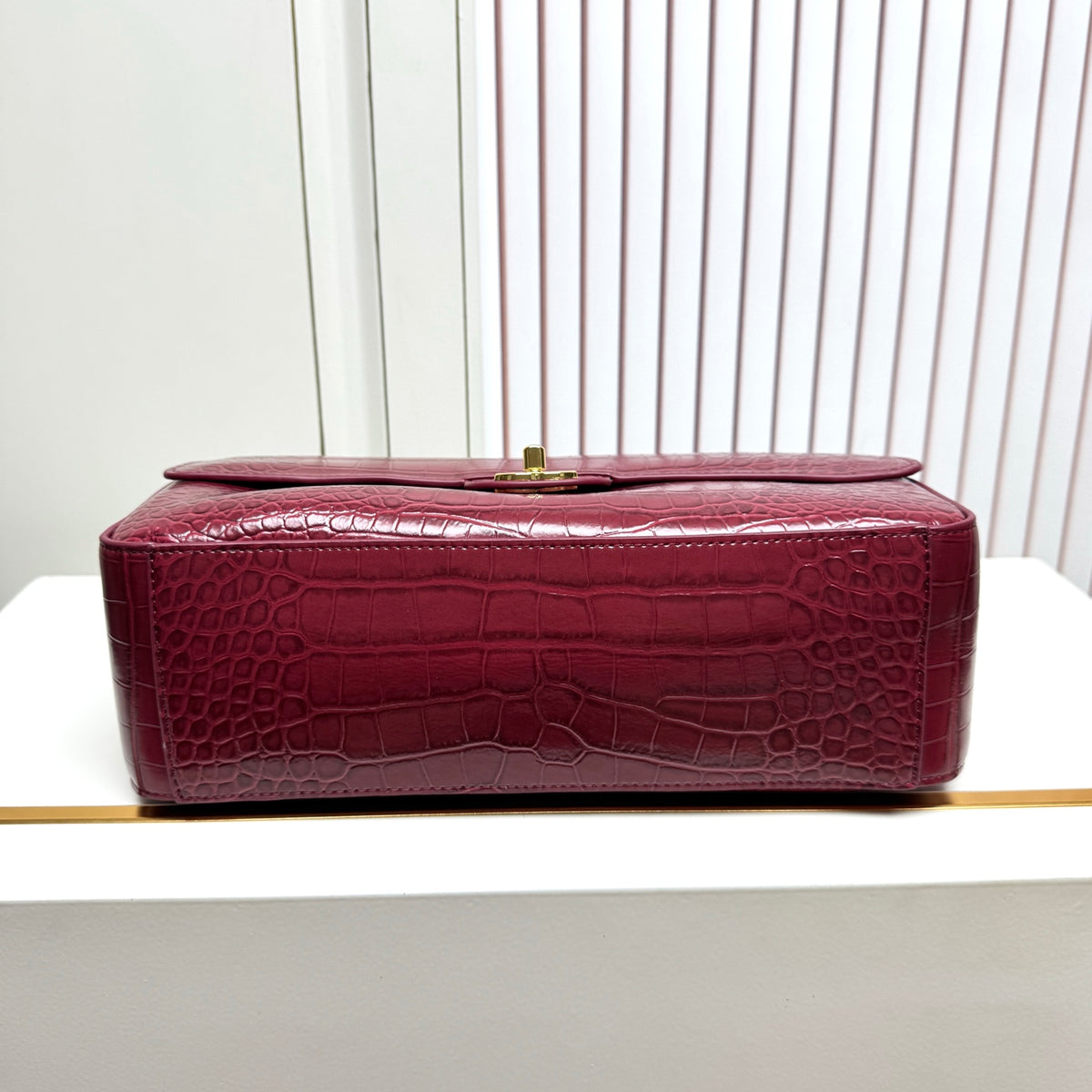 B1N96C37 Popular leather bag