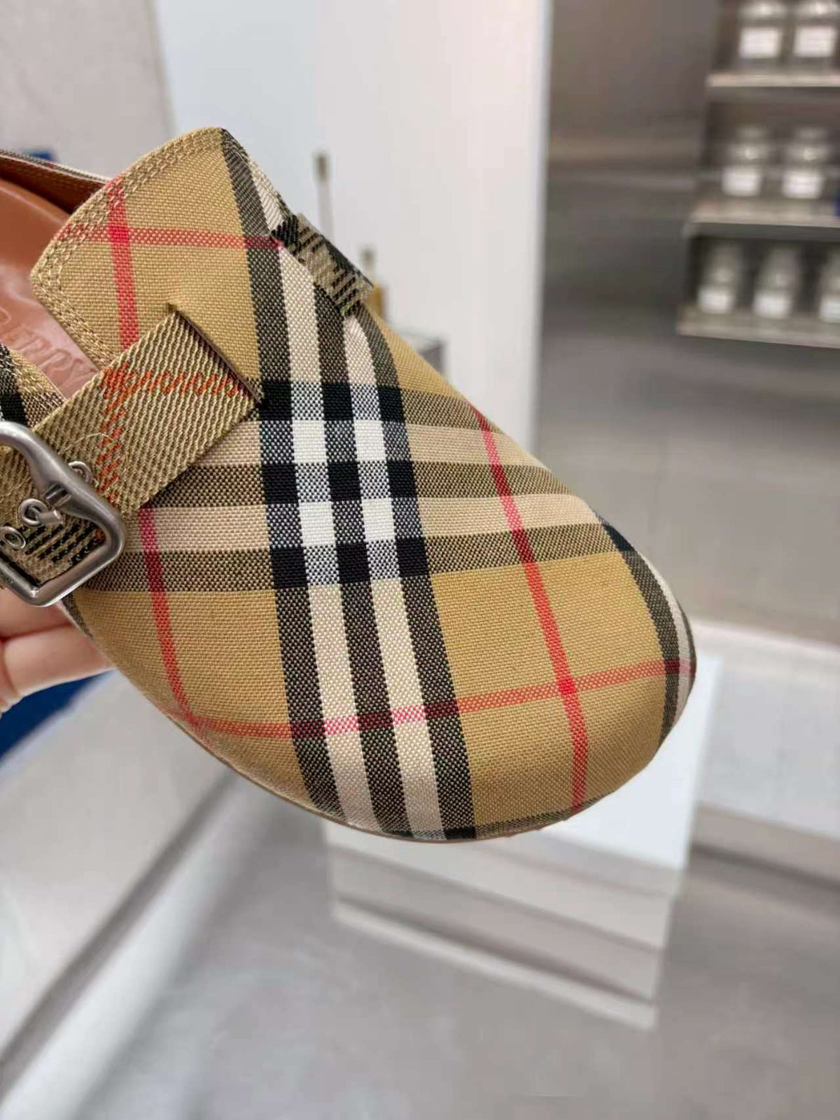 Z2R86R16 Popular high-quality  shoes
