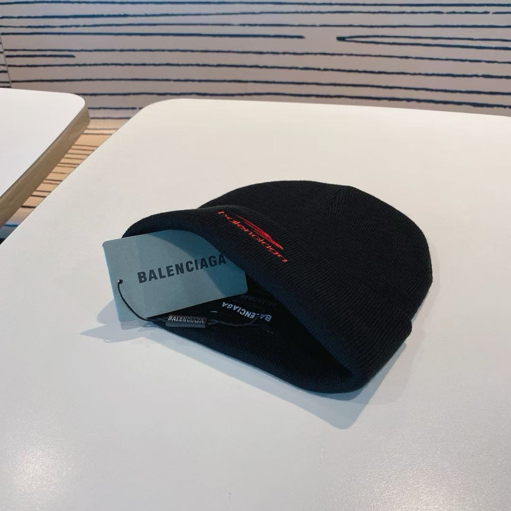 M1R86J93 Fashion hats