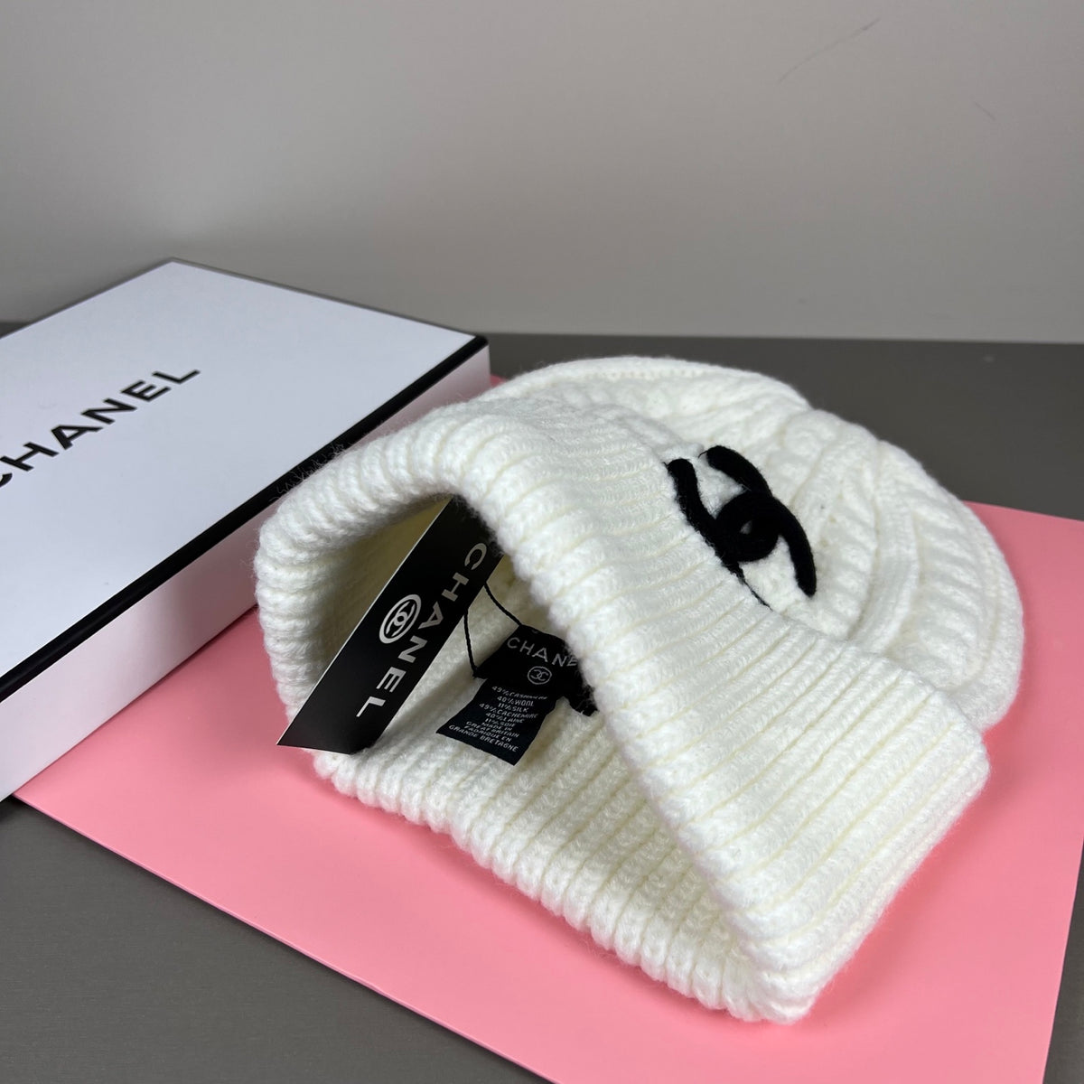 M1R86C7 Fashion hats