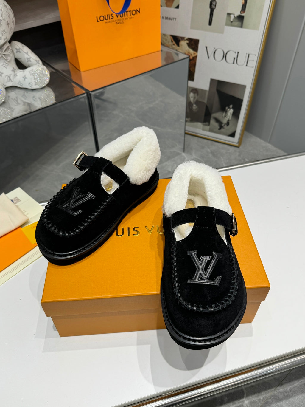 Z2P96E5 Popular high-quality leather shoes