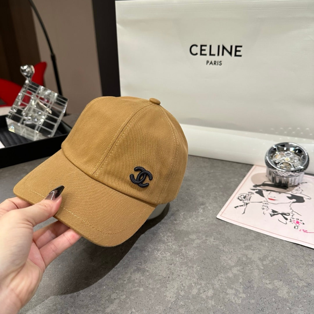 M1N76C6 Fashion hats