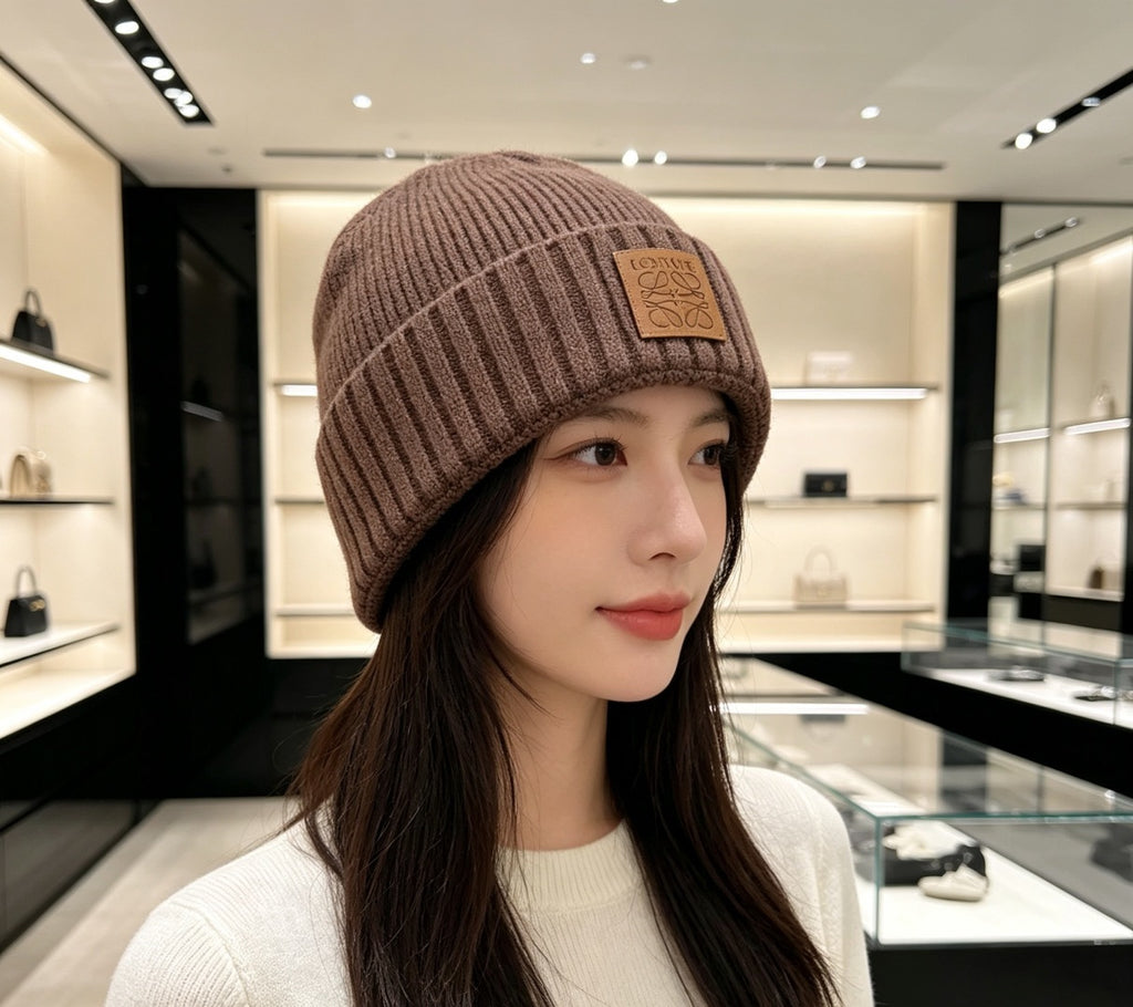 M1R96A34 Fashion hats