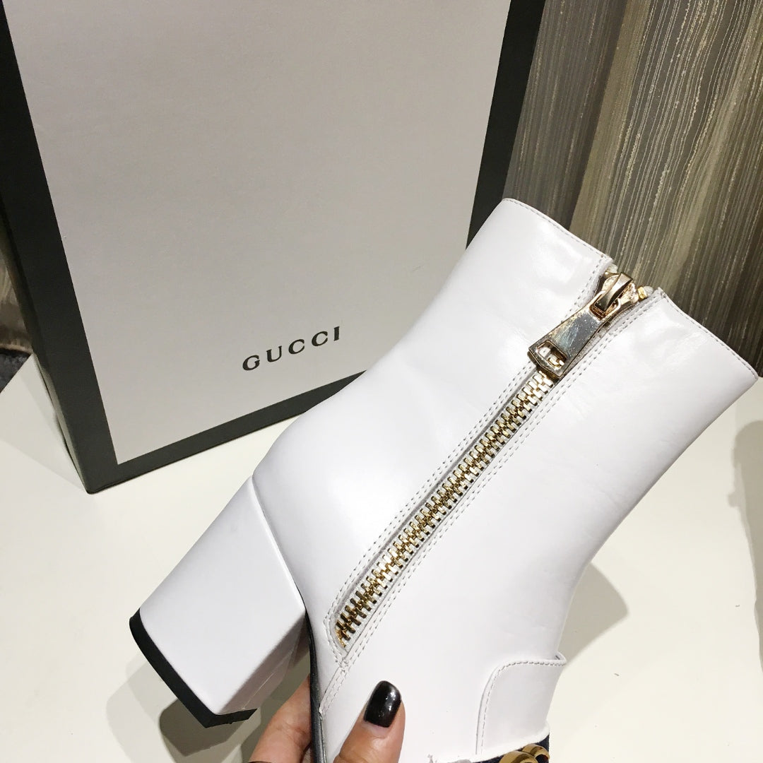 Z2P96B24 Fashion high-quality shoes