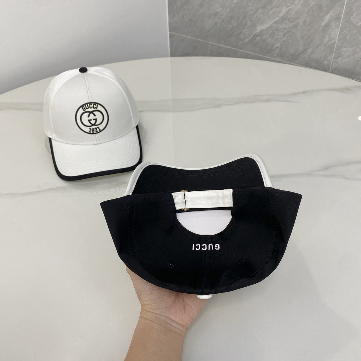 M1R86B120 Popular hats