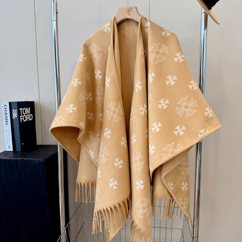 W1R86A57 Fashion cape