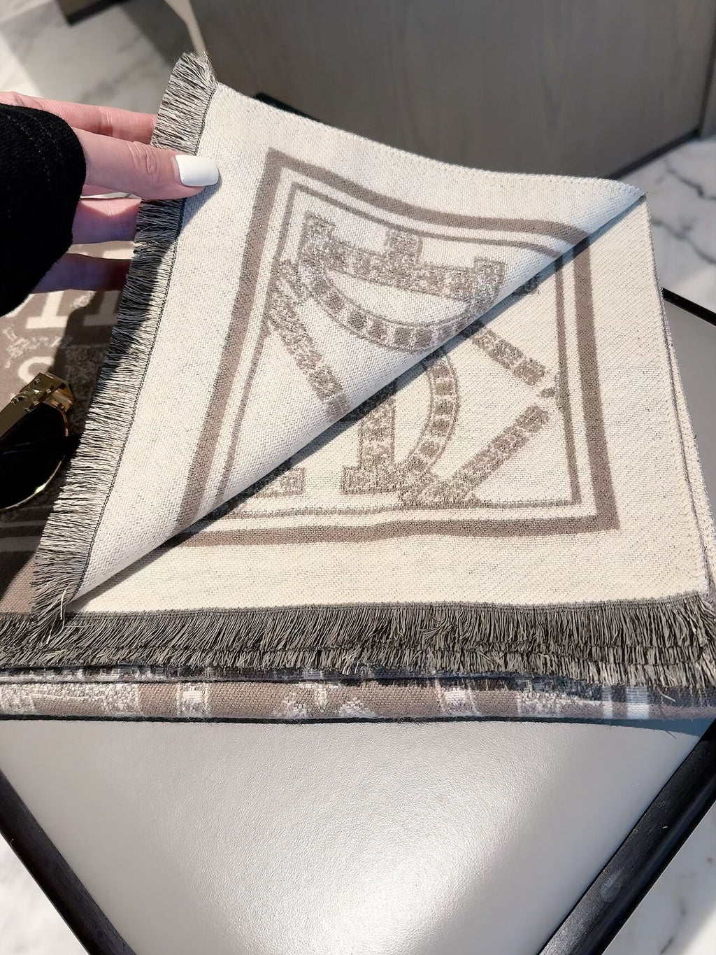 W1R106H65 Fashion Winter Scarves
