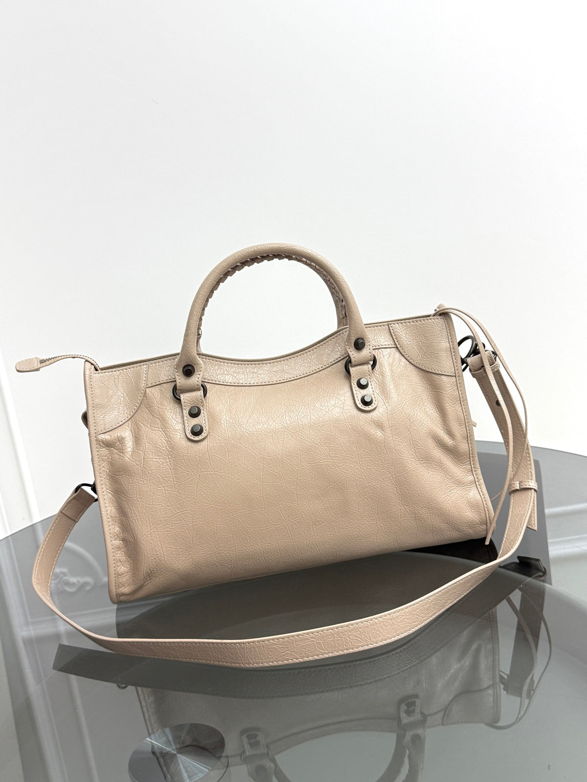 B1R106J4 Fashion leather bag