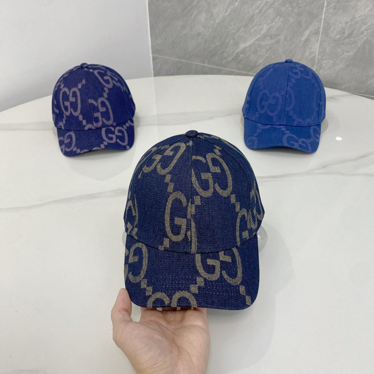 M1R86B105 Popular hats