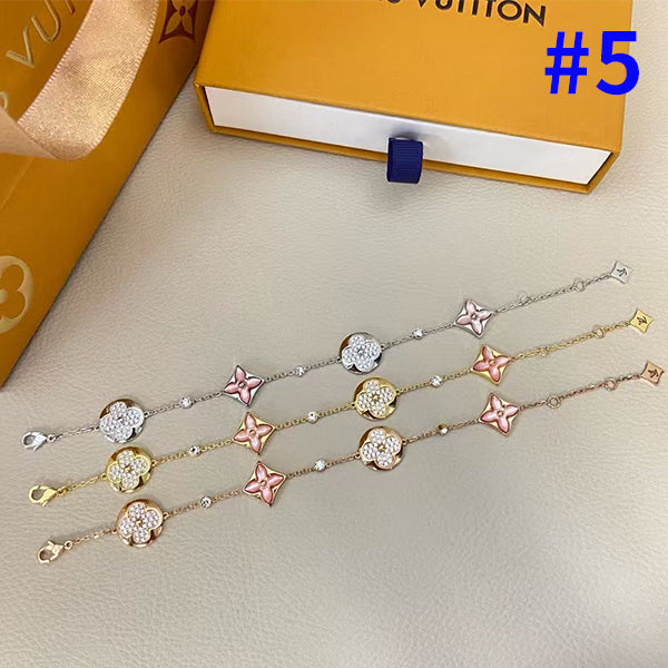 55RE1X Popular Bracelets and Earrings