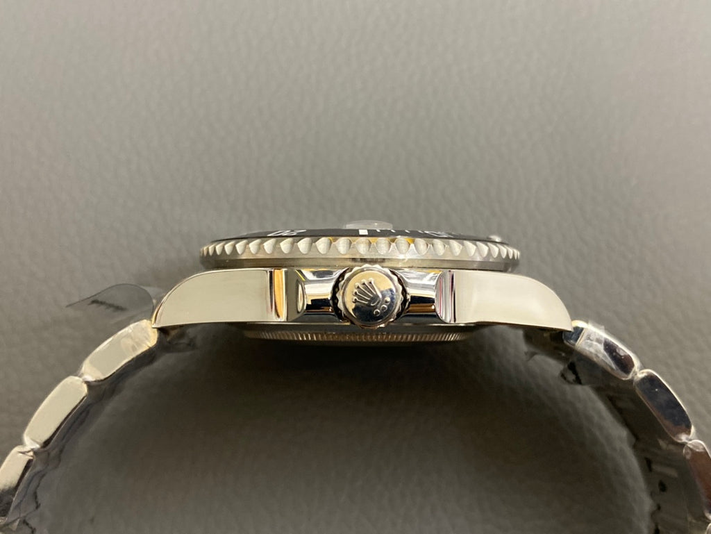 136RL58L Popular Watches