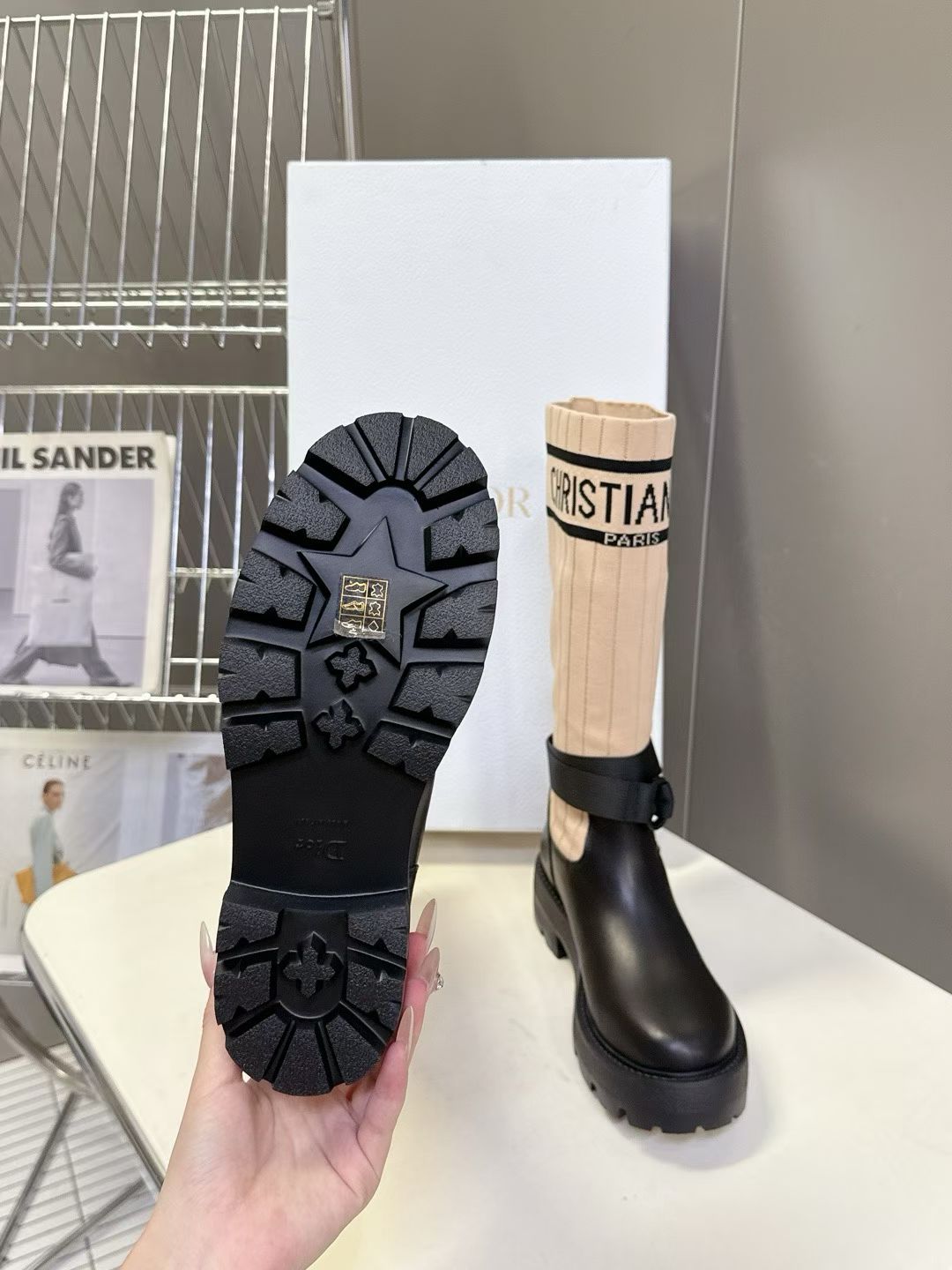 Z2P106D30 Fashion high-quality Boots