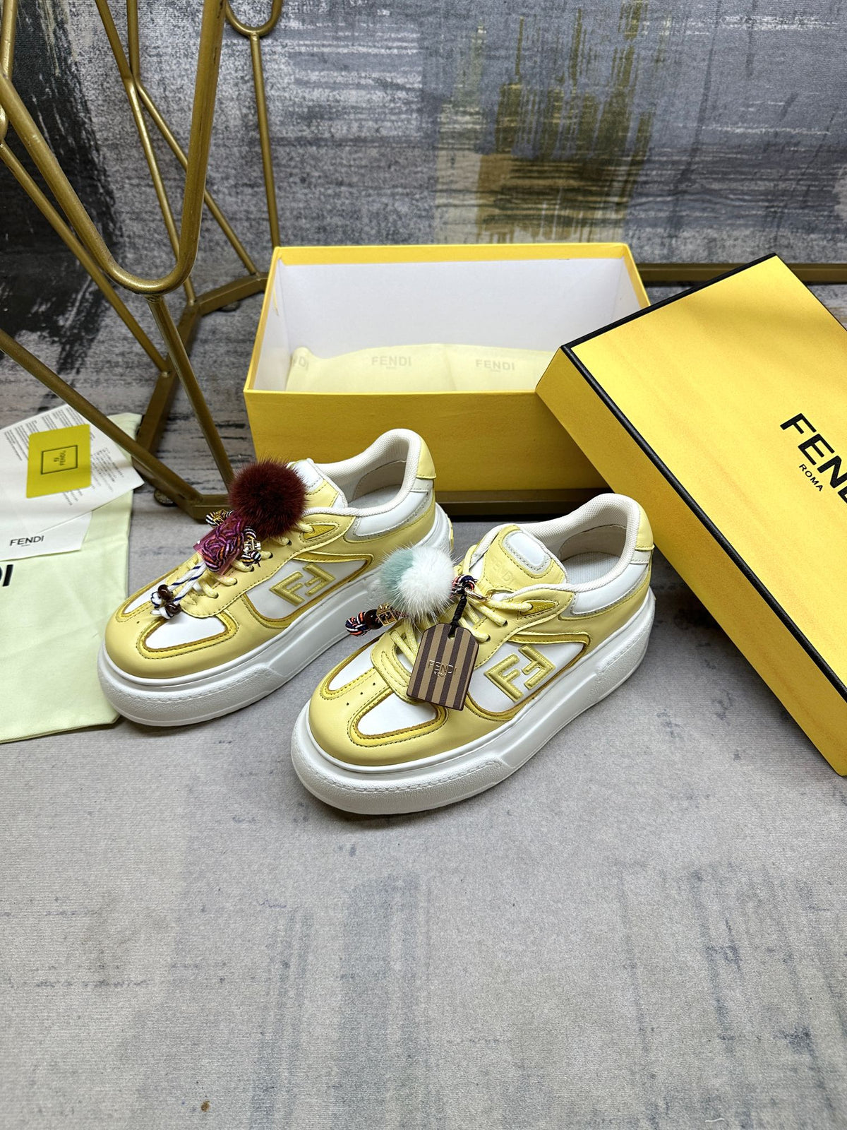 Z2P96F17 Fashion high-quality shoes
