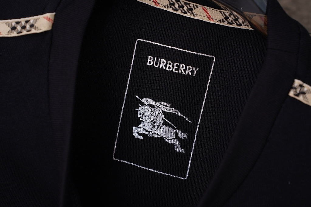 U1R86R7 Fashion T-shirts