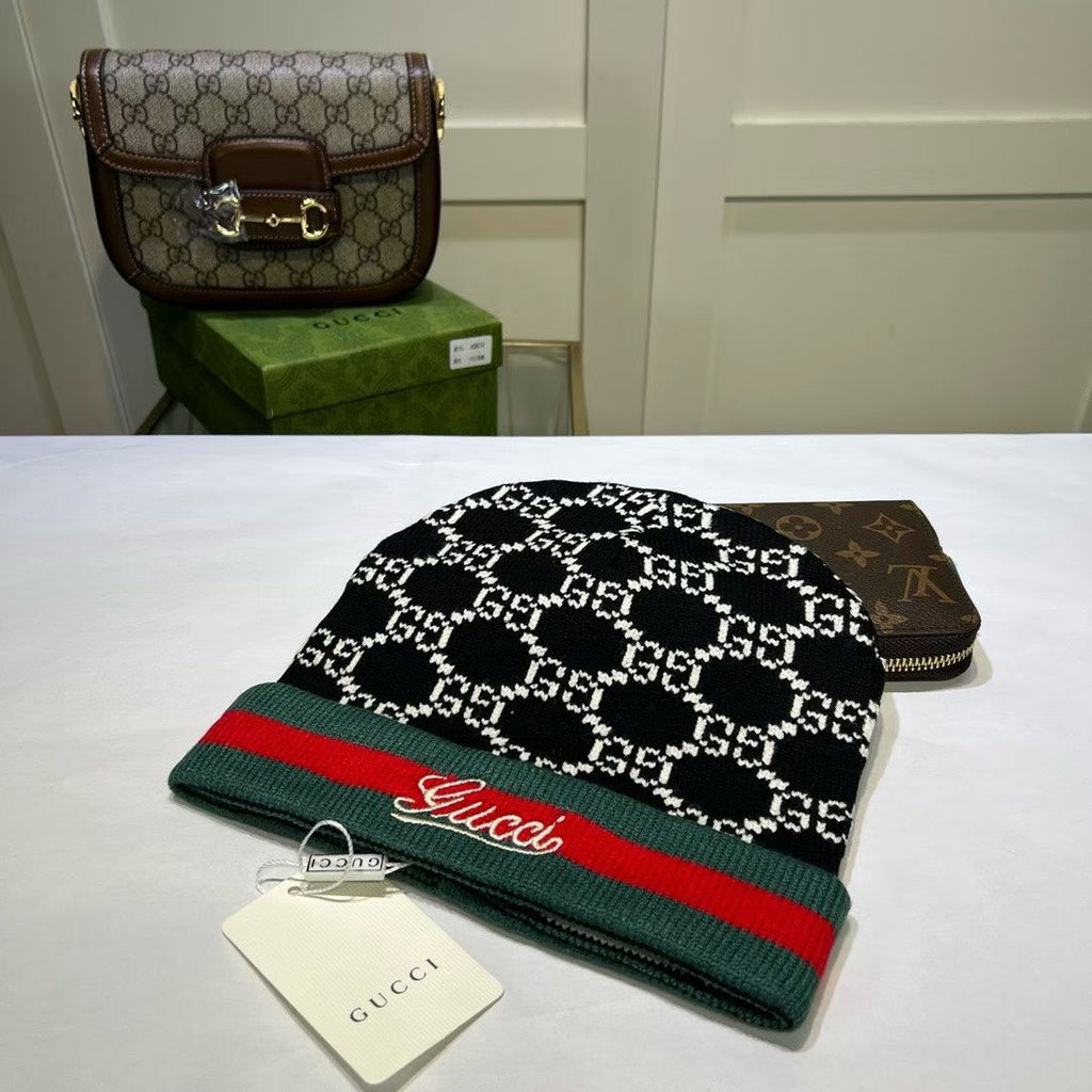 M1R86B48 Fashion hats