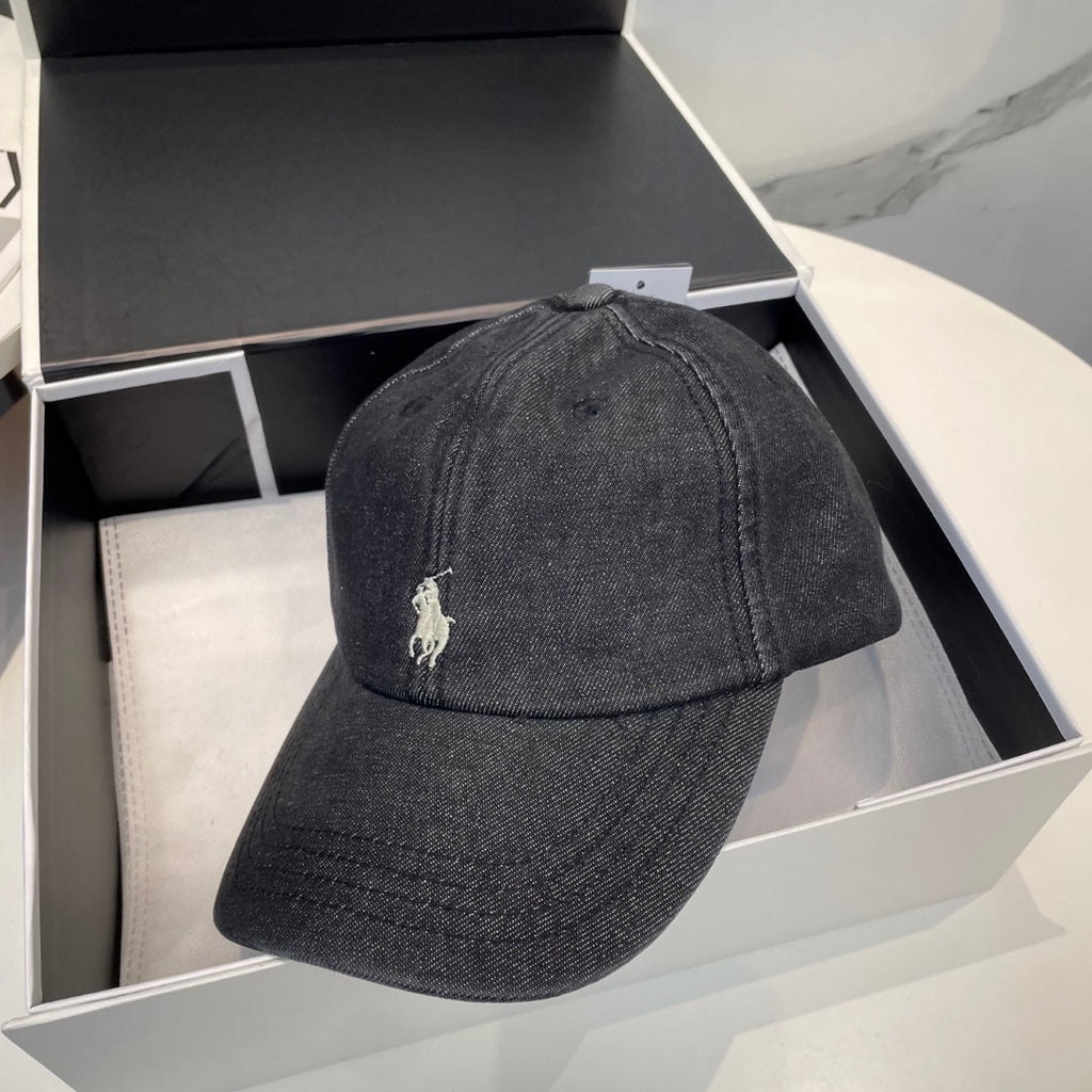M1Q105A104 Popular hats