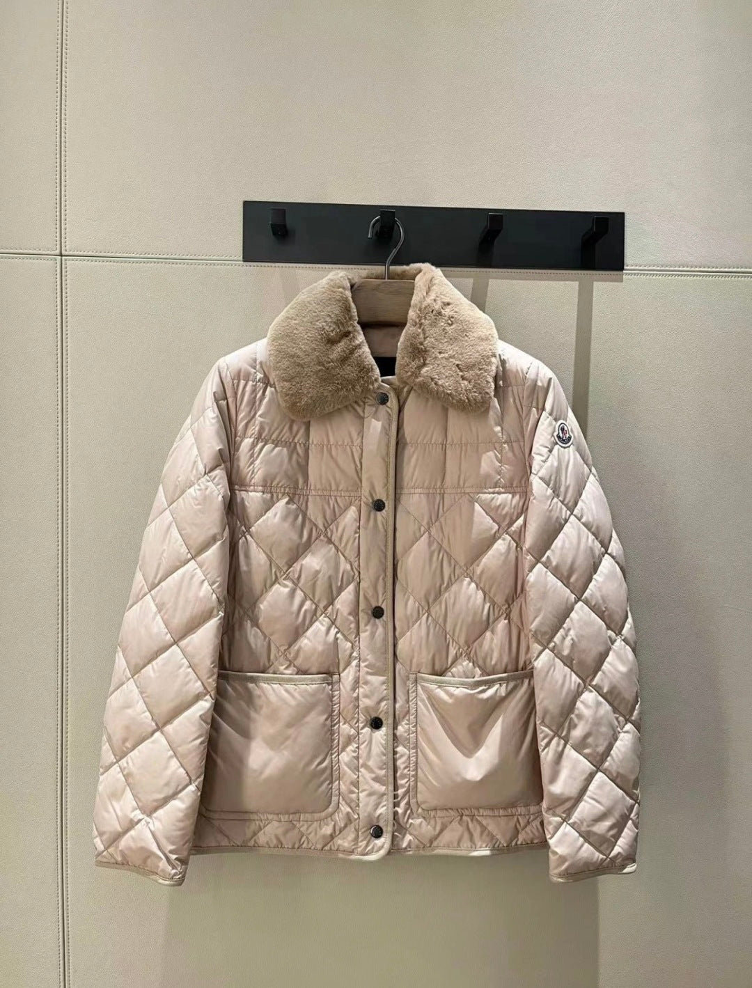 U3R106A17 Fashion down jacket