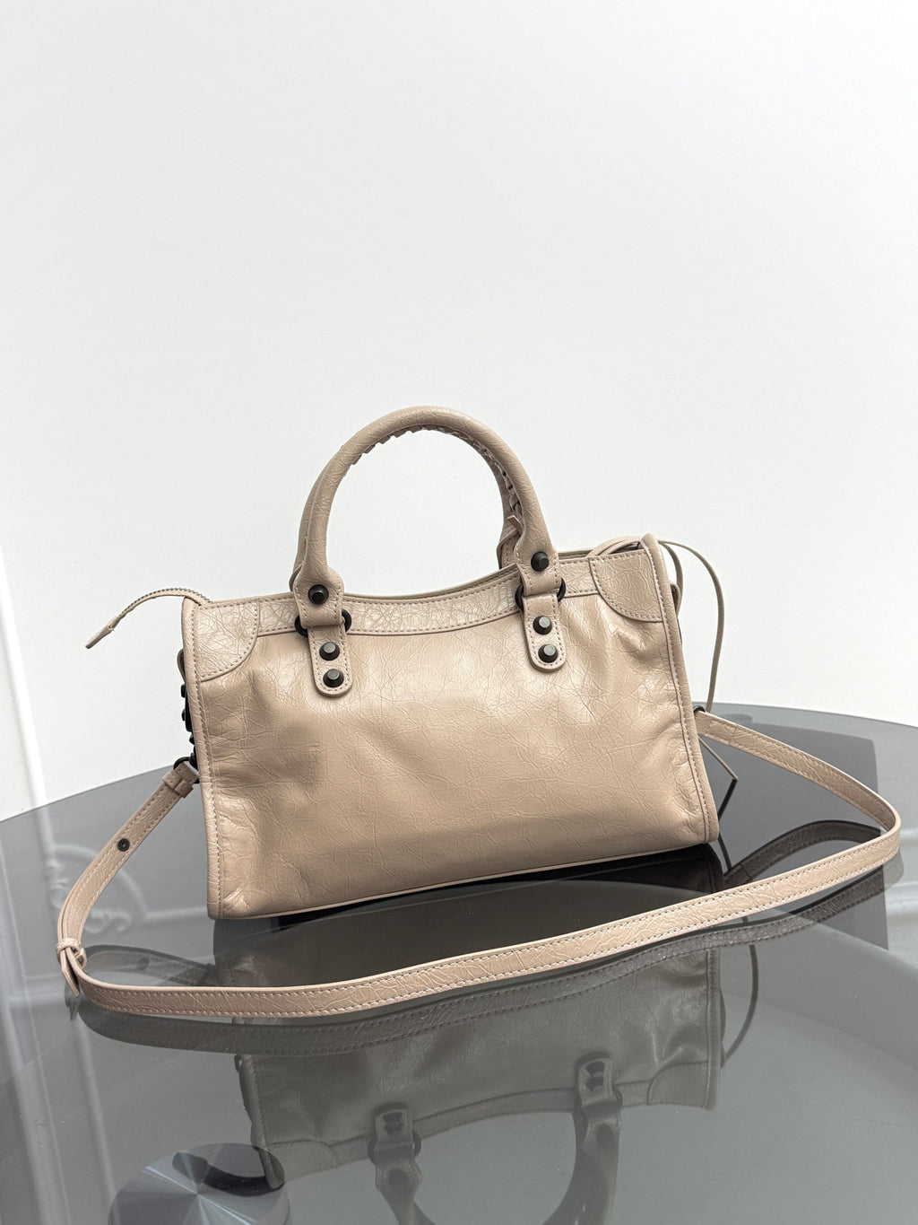 B1R106J4 Fashion leather bag