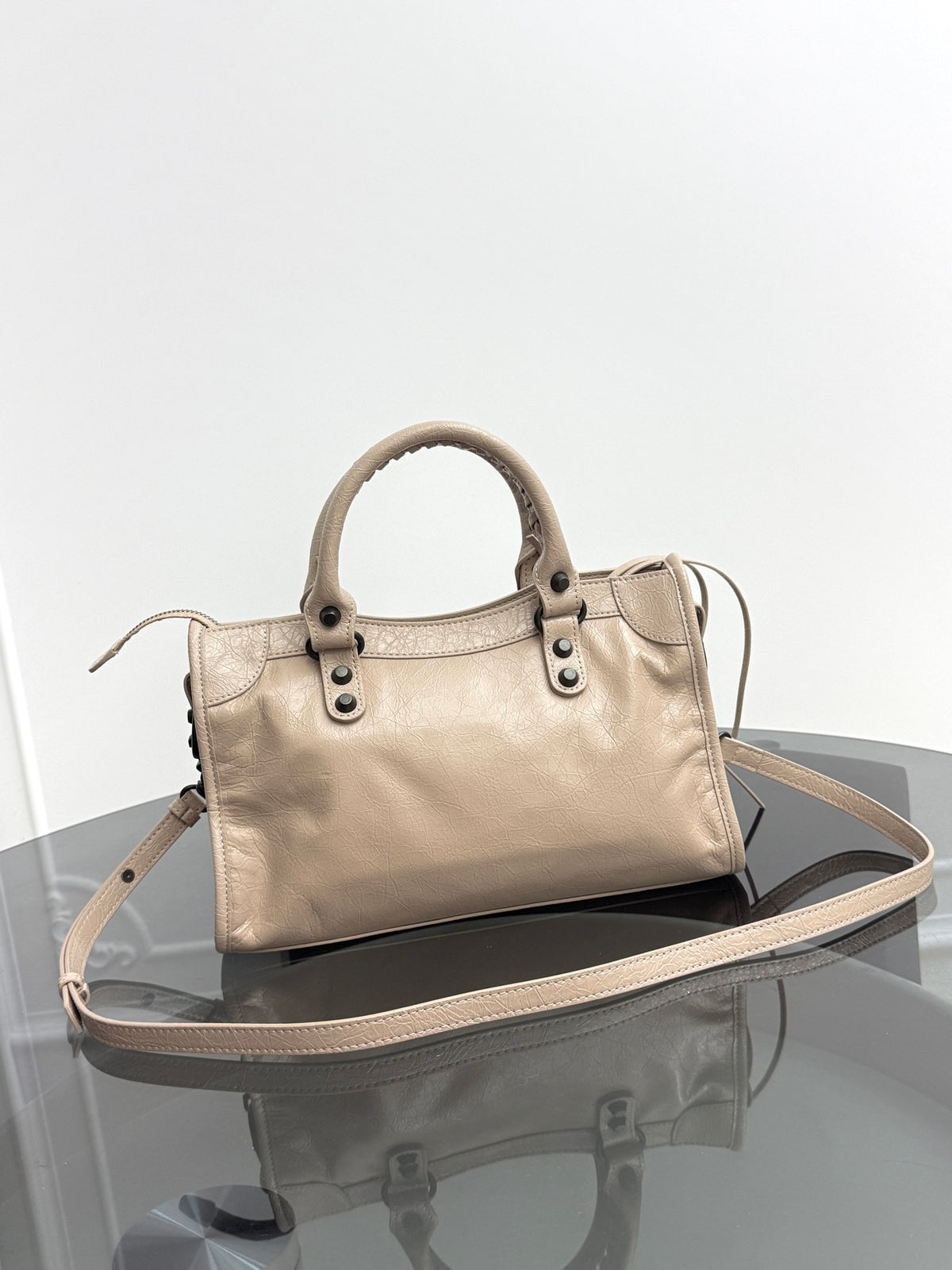 B1R106J4 Fashion leather bag